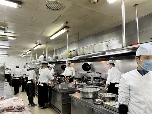 守好“舌尖上的年味”——杭州市場監(jiān)管部門開展年夜飯承辦單位專項檢查